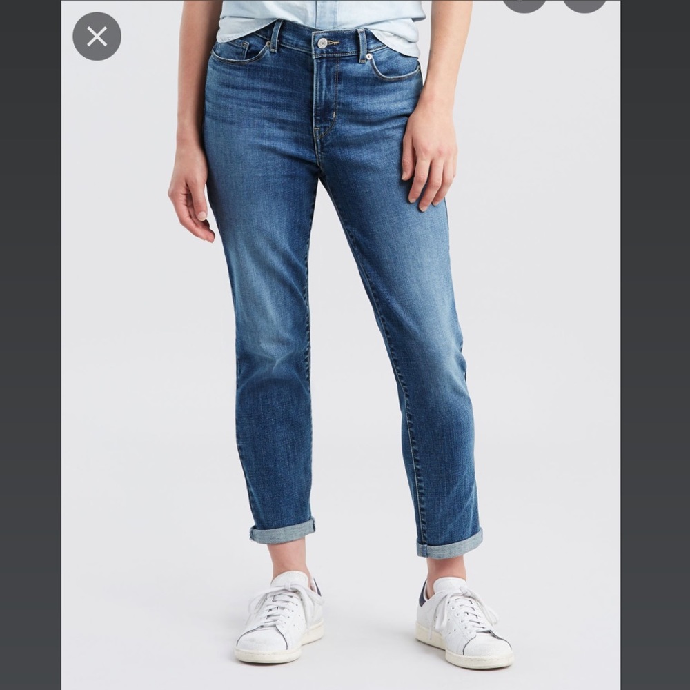 Classic Blue Women's Jeans